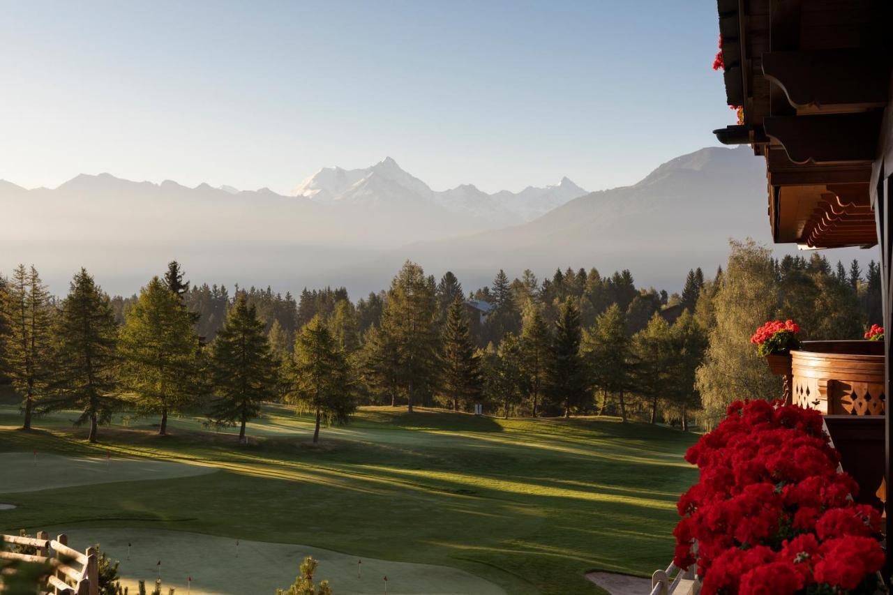 Guarda Golf Hotel & Residences Crans-Montana Exterior foto